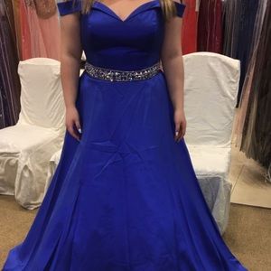 Prom dress